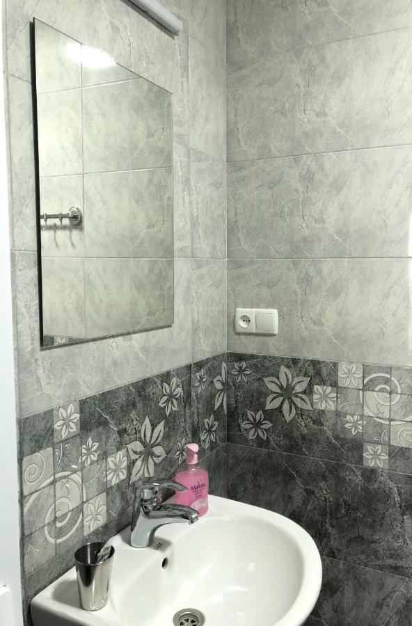 Hotel Martinichi Сигнахи Екстериор снимка