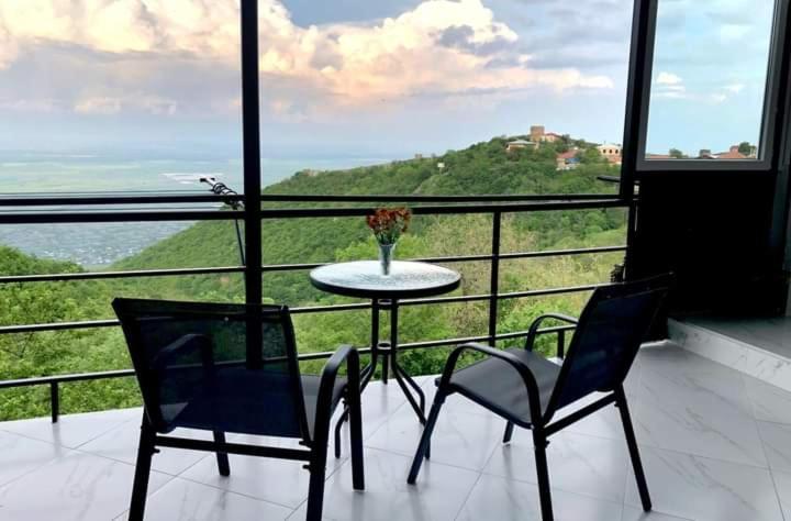 Hotel Martinichi Сигнахи Екстериор снимка